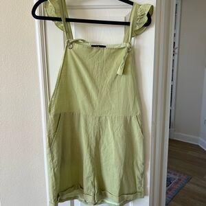 Lulu’s Ruffle Shoulder Overalls